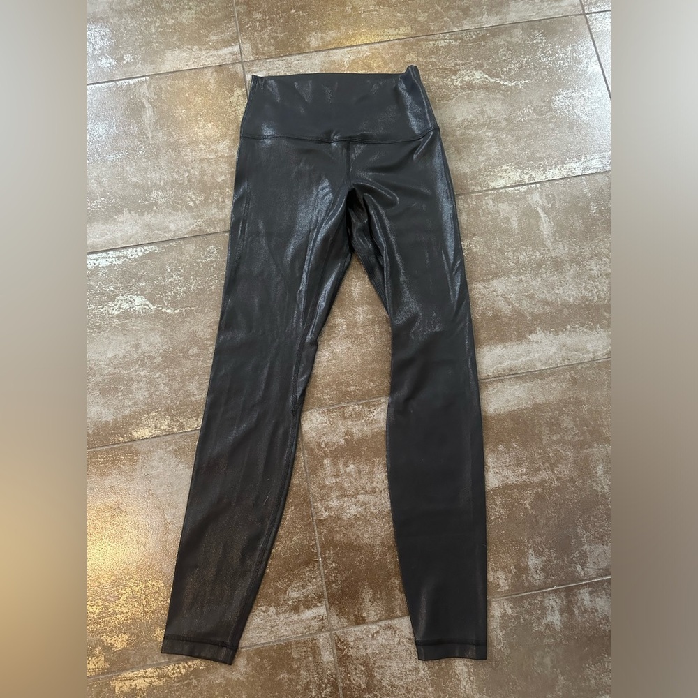 Black lululemon faux-leather shine leggings size 6